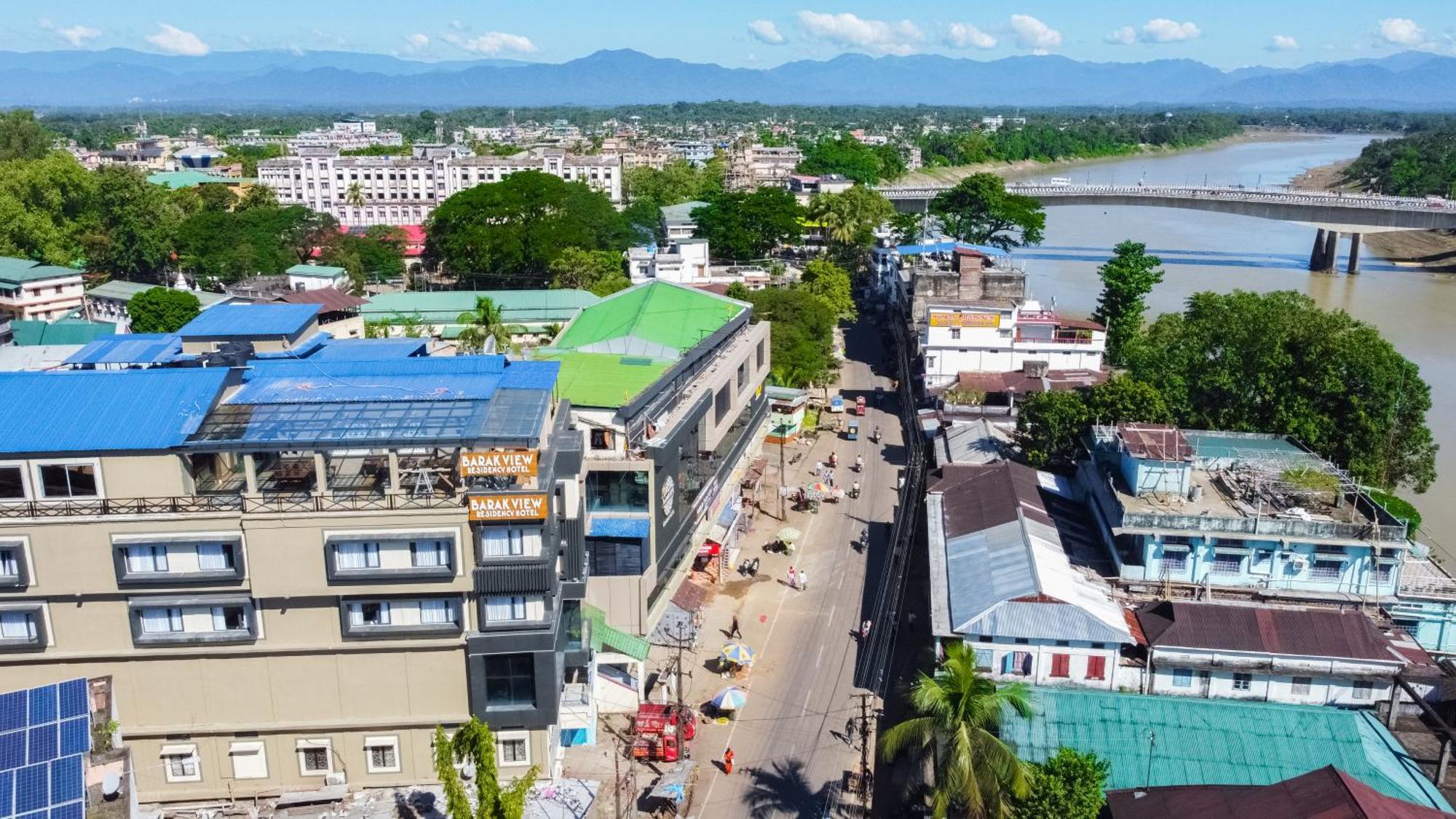 Hotel Barak View Residency Silchar Bagian luar foto